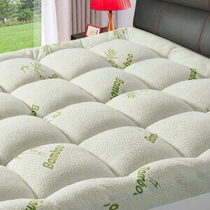 Mattress Pad Pillow Top Mattress Cover with Deep Pocket Up to 21 "(60 * 80")